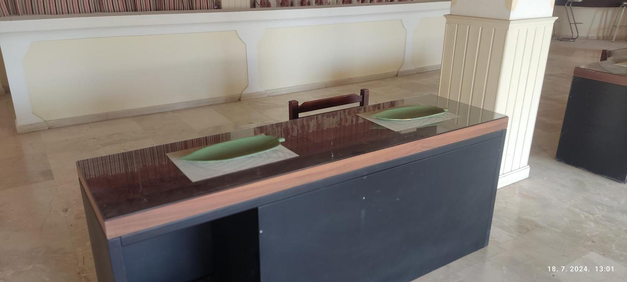 Pantheon Hall Hotel Mesongi Luaran gambar